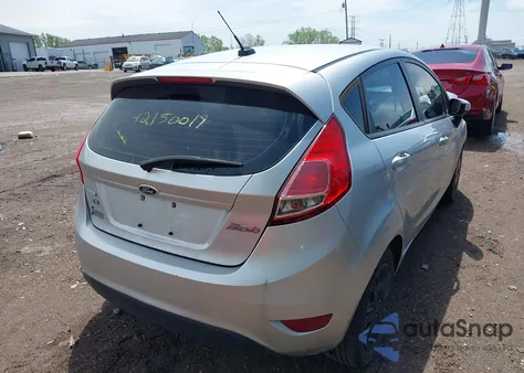 2014 Ford Fiesta Se z USA, uszkodzony, nr VIN 3FADP4EE6EM177462